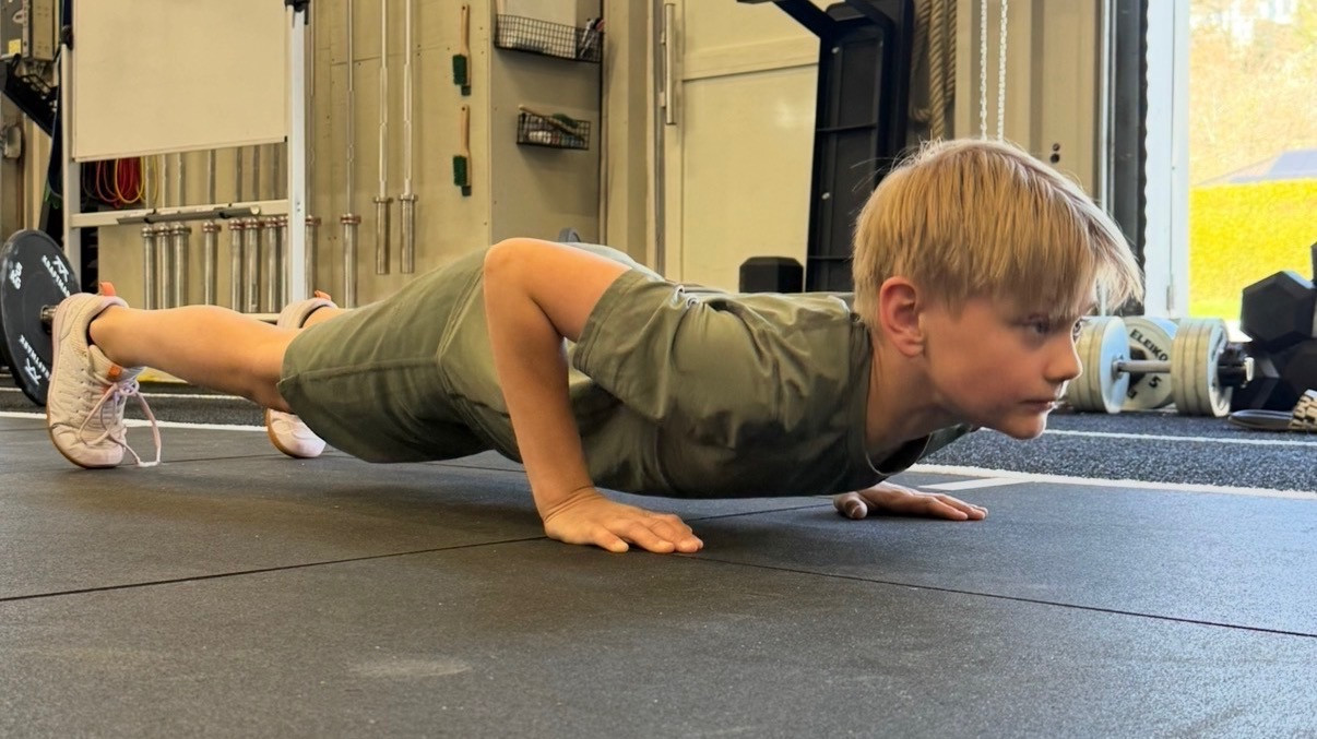 KIDS-CROSSFIT, 10-12 år / TORSDAG 17-18 cover image